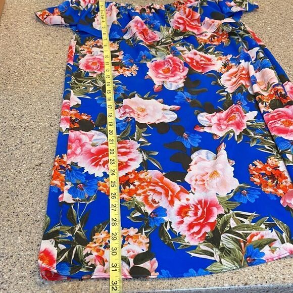 ROSE & OLIVE Ruffle Off The Shoulder Floral Print Dress - Picture 9 of 9
